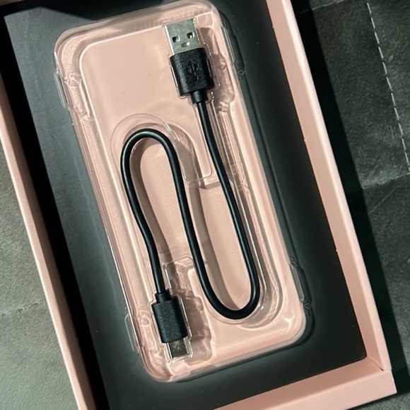 LuMee - Halo - Lighted Selfie Case for iPhone 13 Pro - Hot Pink Voltage - Picture 2 of 2